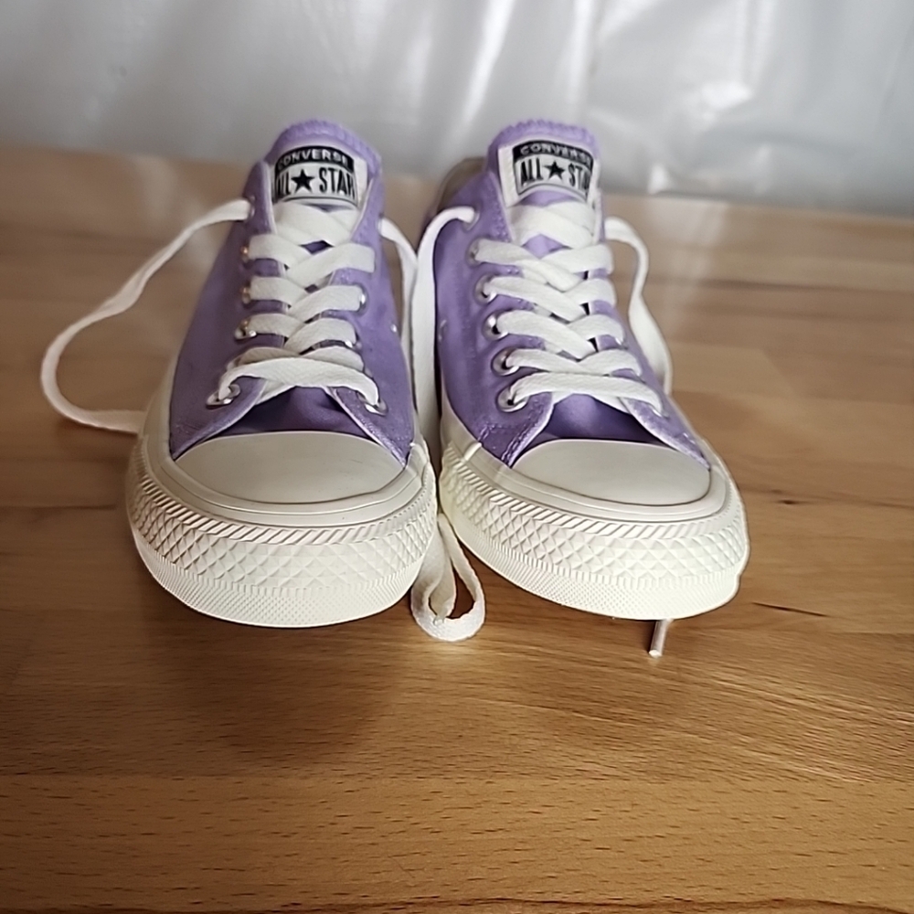 Converse Chuck Taylor All Star Low Lavender 165693C Canvas Sneakers Women 6.5 - Picture 5 of 9